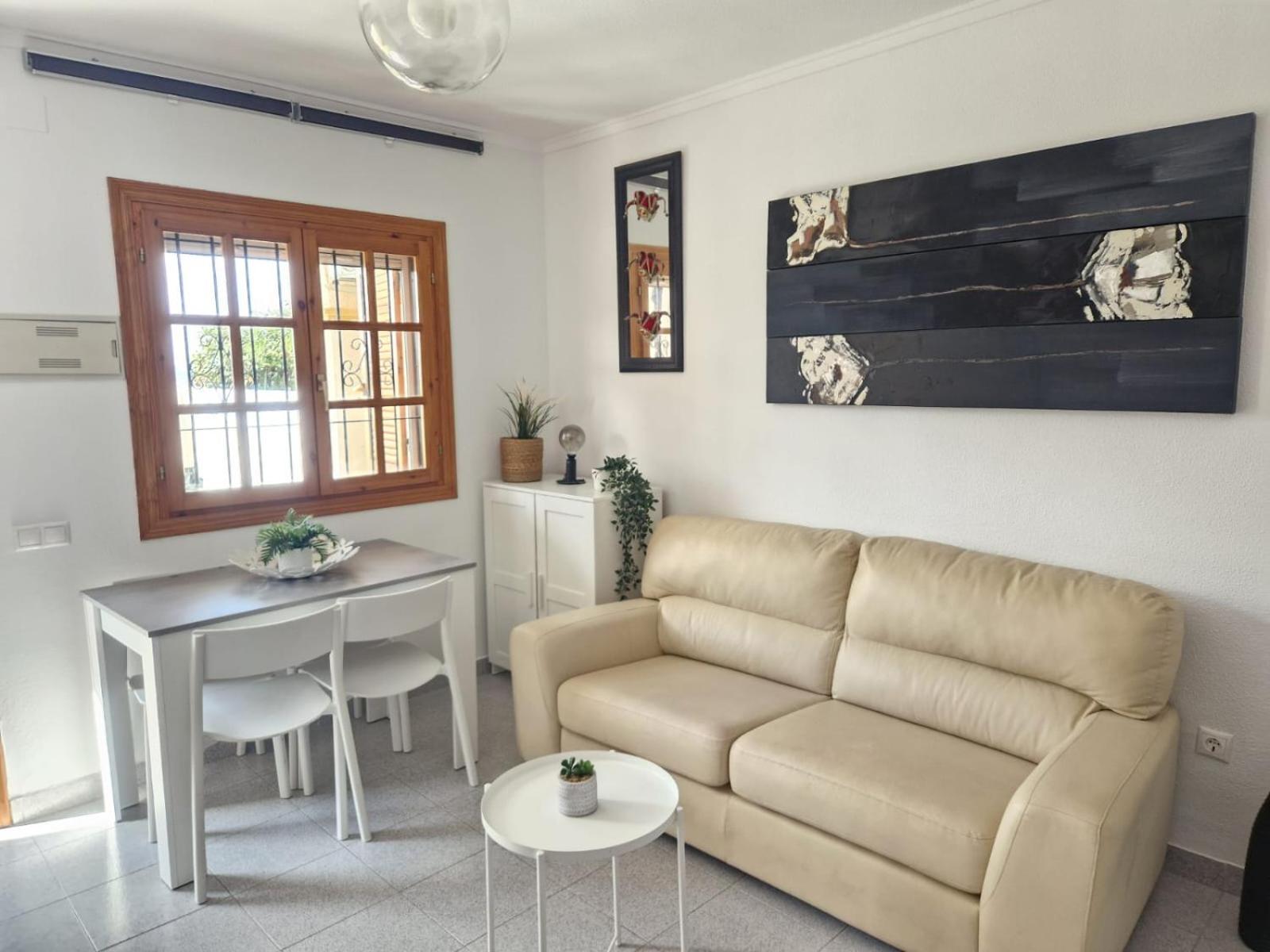 Casa Chloe, Urbanizacion Privada Villa Torrevieja Exterior photo